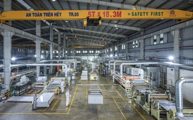 Nhà máy Công ty cổ phần nhôm Việt Dũng